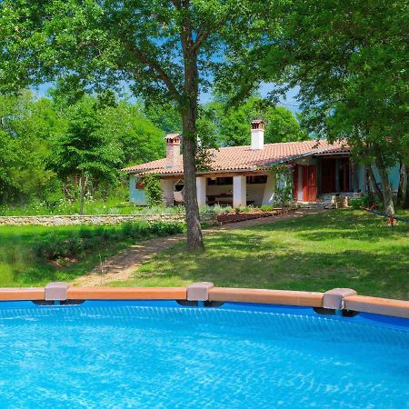 Holiday Home Country House D&D By Interhome Пула Экстерьер фото