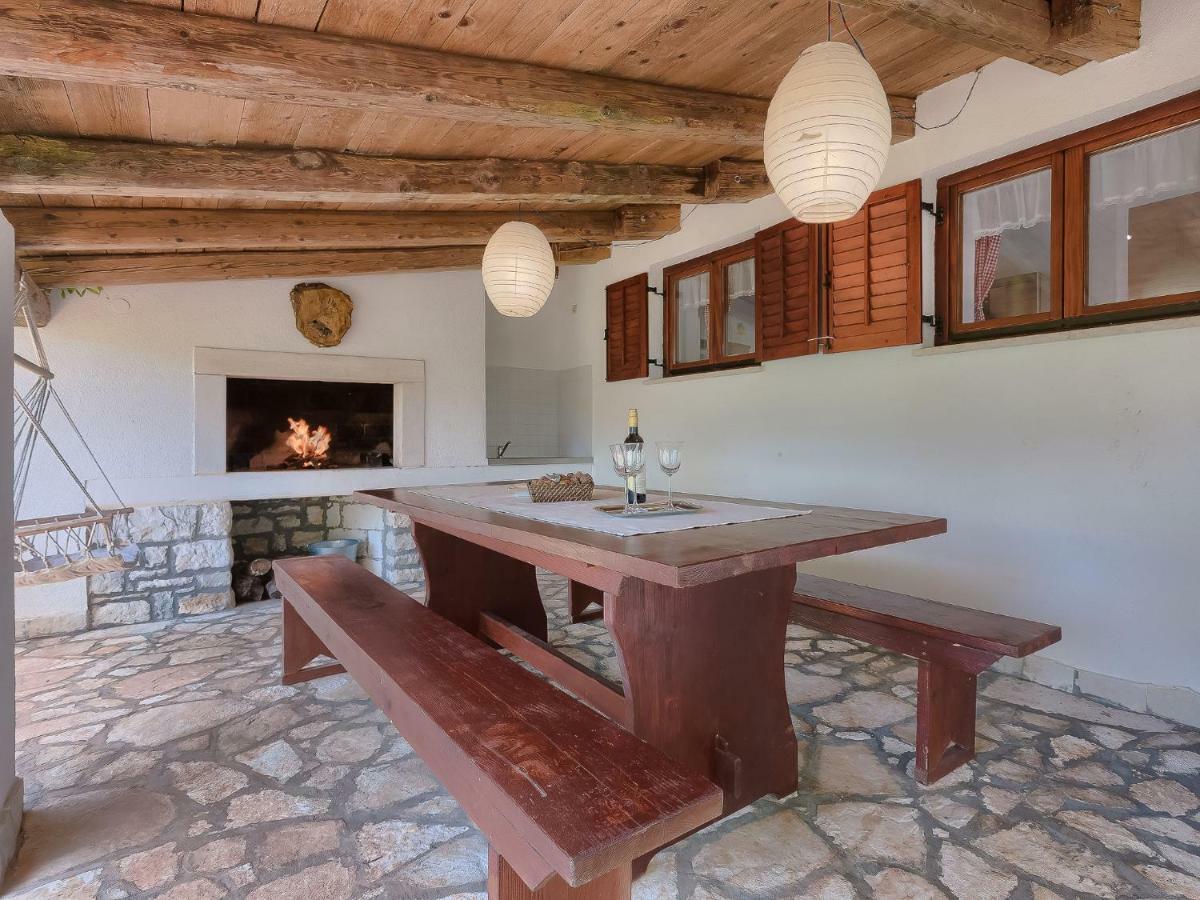 Holiday Home Country House D&D By Interhome Пула Экстерьер фото