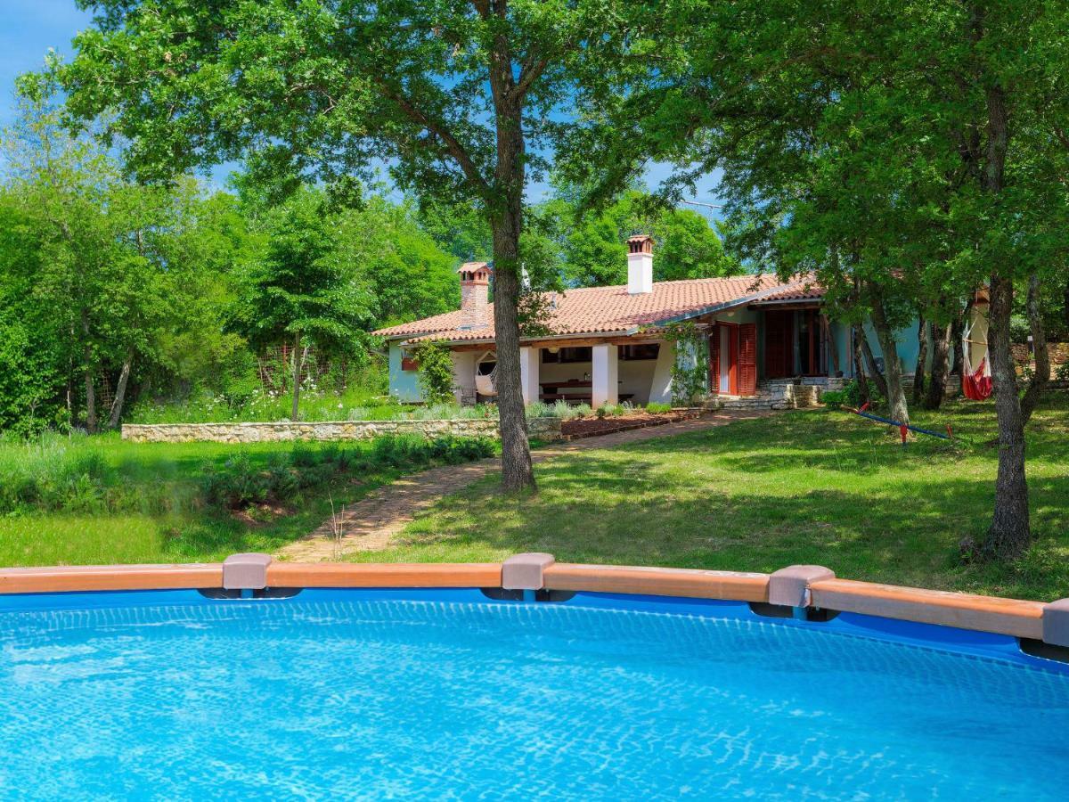 Holiday Home Country House D&D By Interhome Пула Экстерьер фото